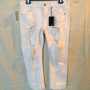 ARIZONA JEANS | White Distressed and Cropped Size: 9